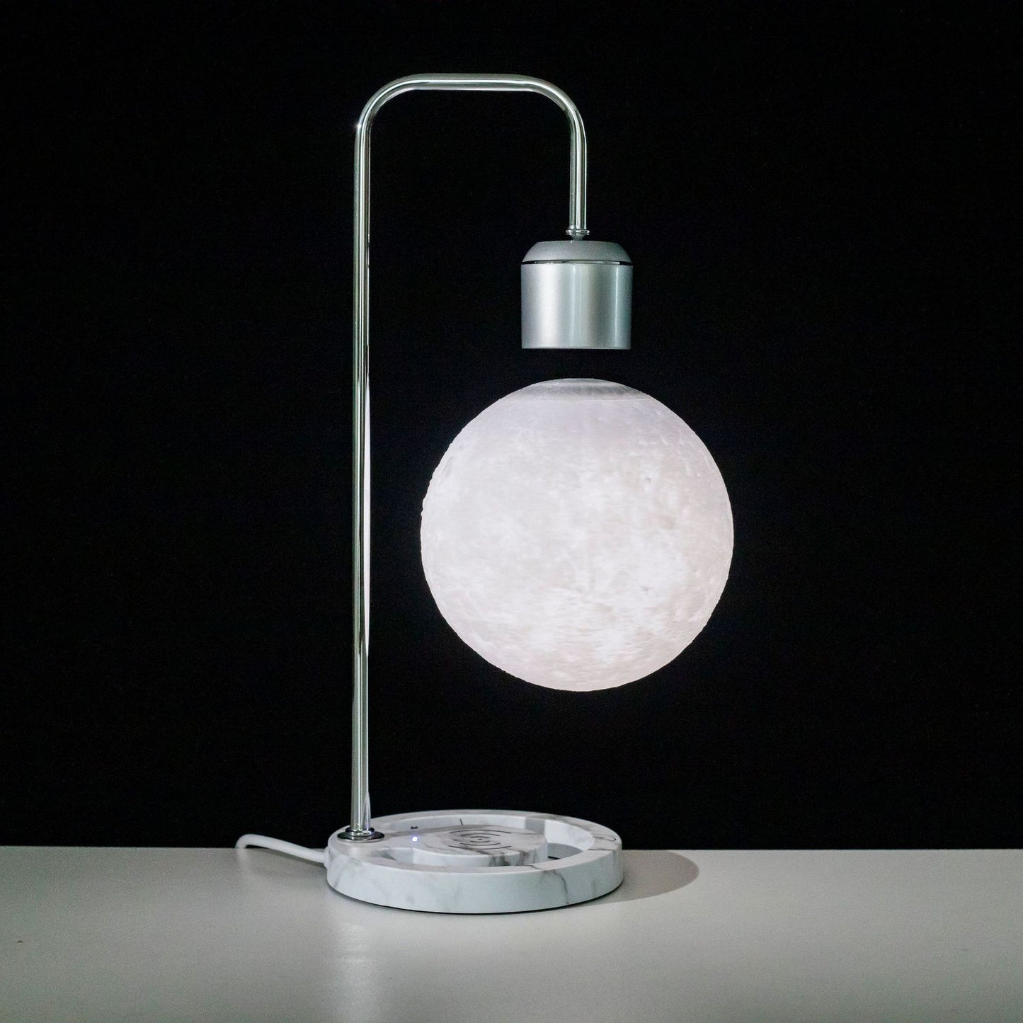 Schwebende kabellose Magnetschwebeornamente